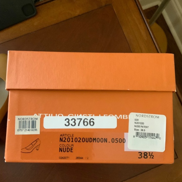 AGL NUDE Patent Leather Pump SZ 38.5 - Picture 2 of 12